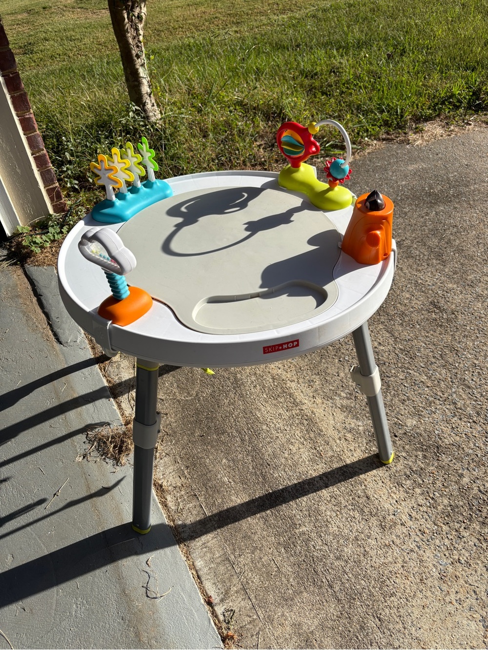 Skip Hop Activity Table
